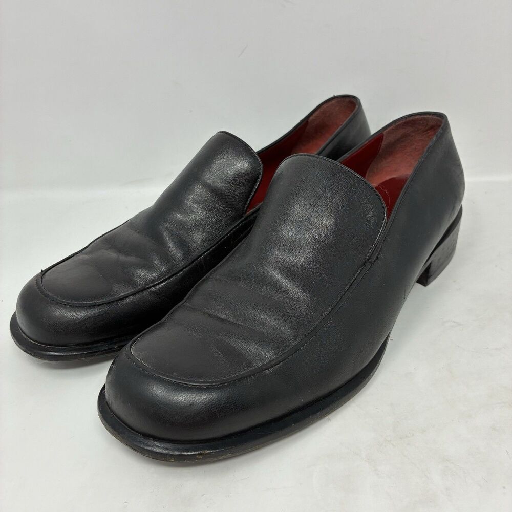 Ferragamo Women’s Black Leather Loafer Flat Shoes Low Heel US Size 8 B